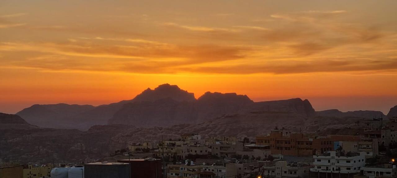 Petra Sunset Bed & Breakfast Bed & Breakfast Wadi Musa Eksteriør bilde